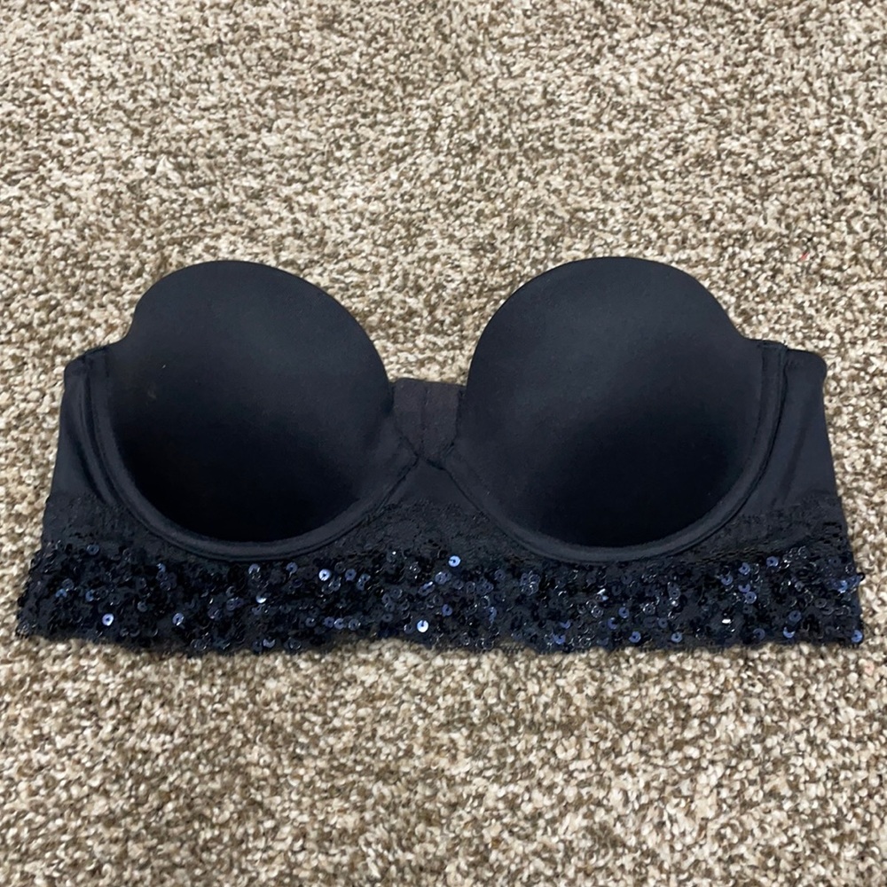Strapless bra